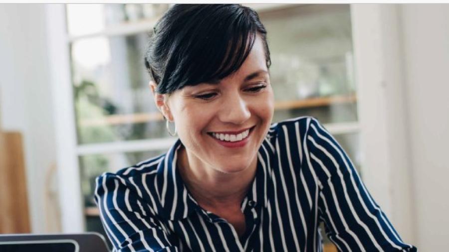 Whitepaper: Impulsando la eficiencia financiera con RPA 