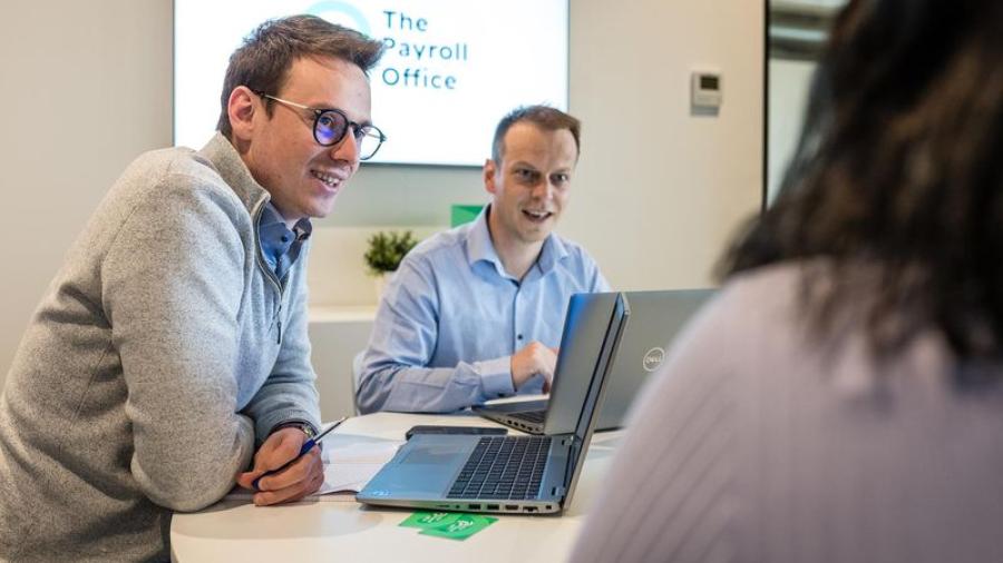 Samen sterk in digitale HR: hoe ABC Verhelst Accountancy en The Payroll Office loonadministratie stroomlijnen met Exact Officient 