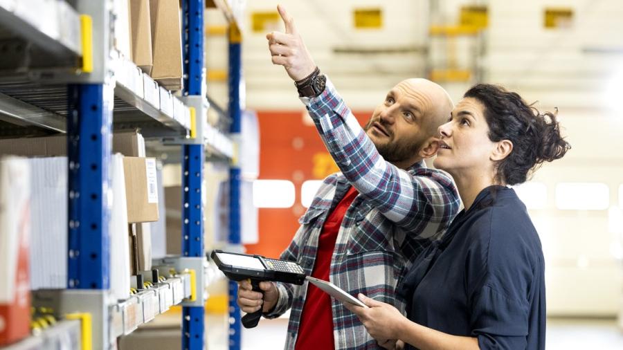 Belgische handelsbedrijven verwachten groei in 2025, maar kostenbeheersing blijft cruciaal.