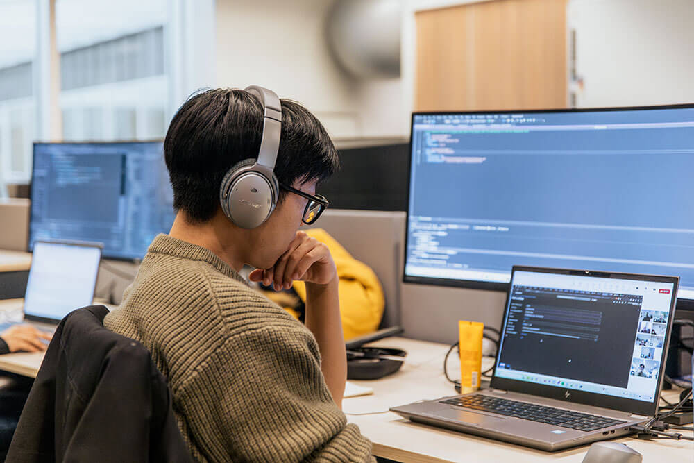 Professionals - Opportunities for advancement